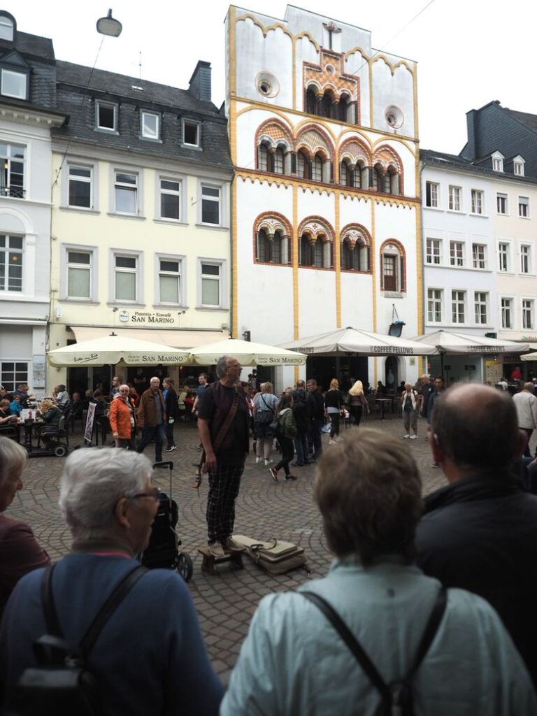 Beim Dreikönigshaus